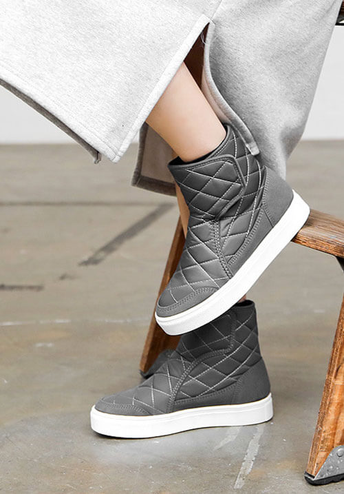 正韓 質感雙材質麂皮菱格紋保暖靴 - 2色可選 增高3公分