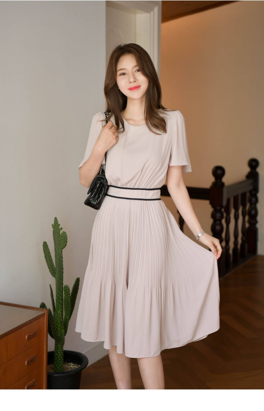 正韓 古典簡單設計連身裙